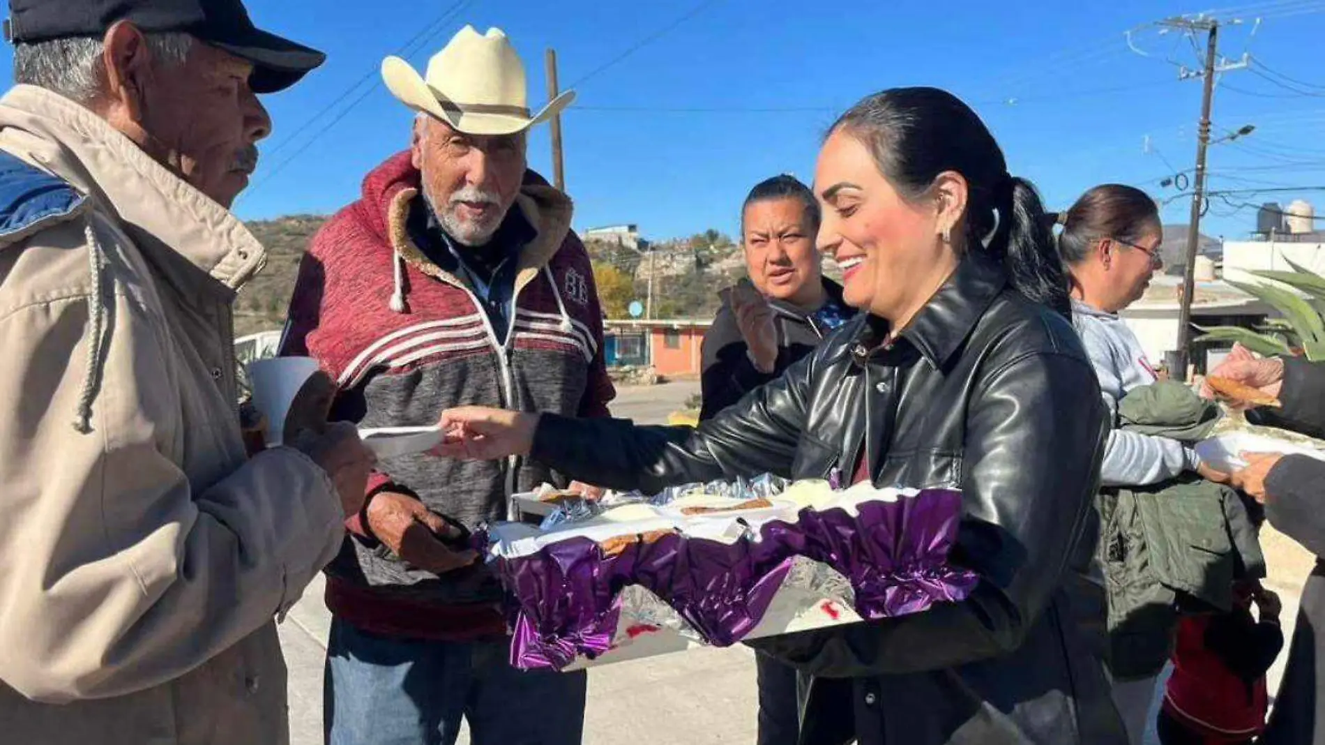 COMIDA 1 CORTESIA GOBIERNO DE PARRAL